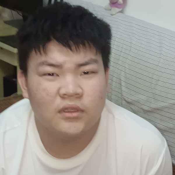 江苏20岁单身帅哥真诚找对象-七台河征婚相亲网