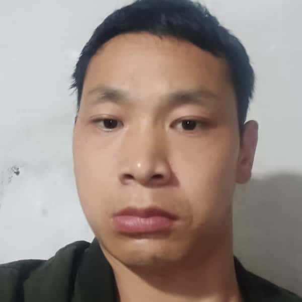安徽30岁单身帅哥真诚找对象-七台河征婚相亲网