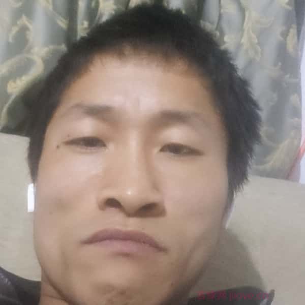 河南30岁单身帅哥真诚找对象-七台河征婚相亲网