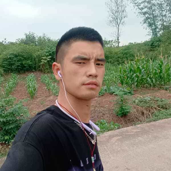 35岁岁四川单身帅哥 - 七台河吉缘网