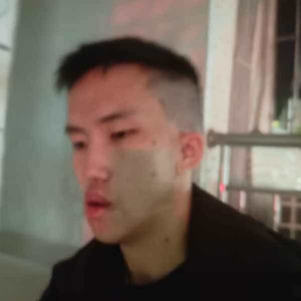 24岁岁广东单身帅哥 - 七台河吉缘网