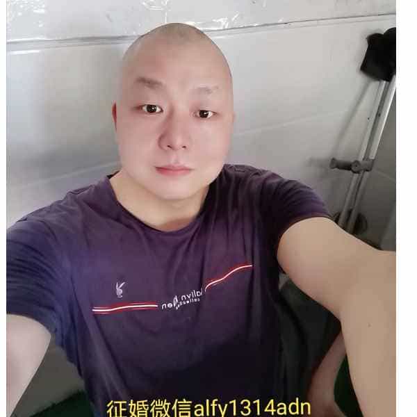 45岁岁湖南单身帅哥 - 七台河吉缘网