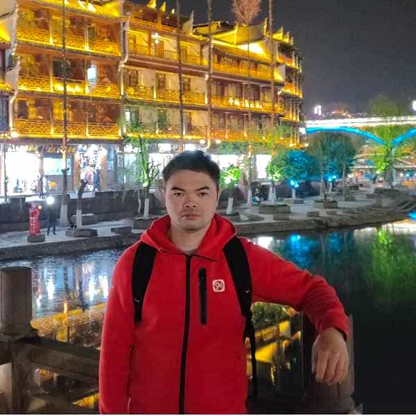 39岁岁广东单身帅哥 - 七台河吉缘网