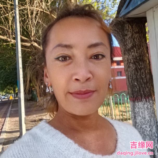 51岁岁黑龙江单身美女 - 七台河吉缘网