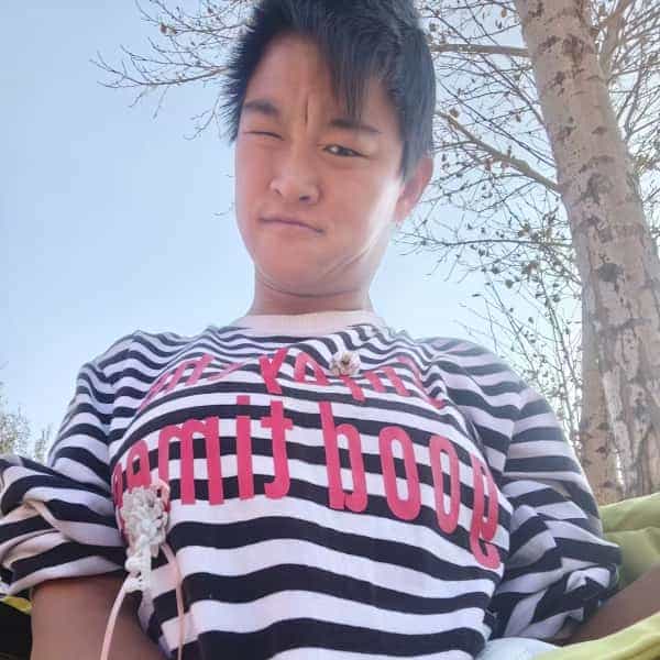 25岁岁内蒙古单身美女 - 七台河吉缘网