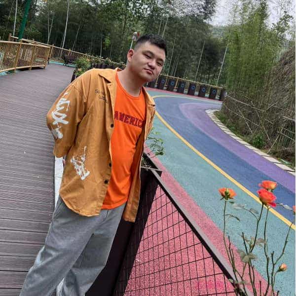 28岁岁湖南单身帅哥 - 七台河吉缘网