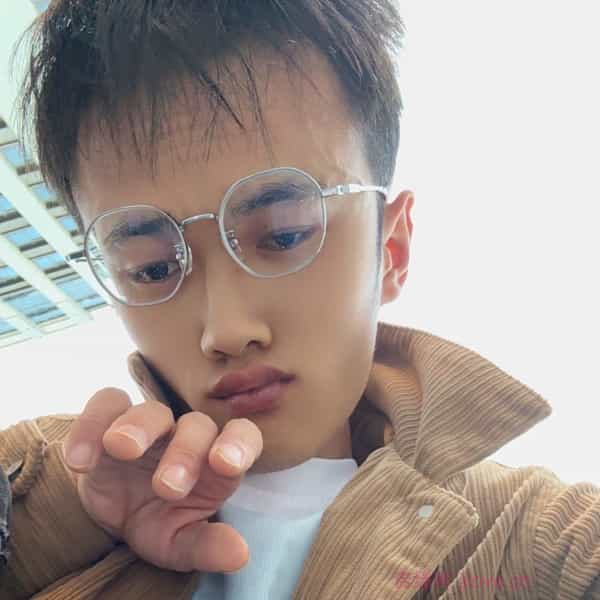 31岁岁贵州单身帅哥 - 七台河吉缘网